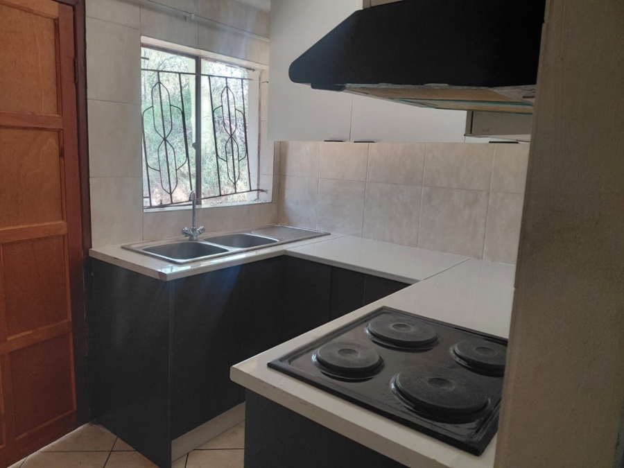 To Let 2 Bedroom Property for Rent in Philip Nel Park Gauteng