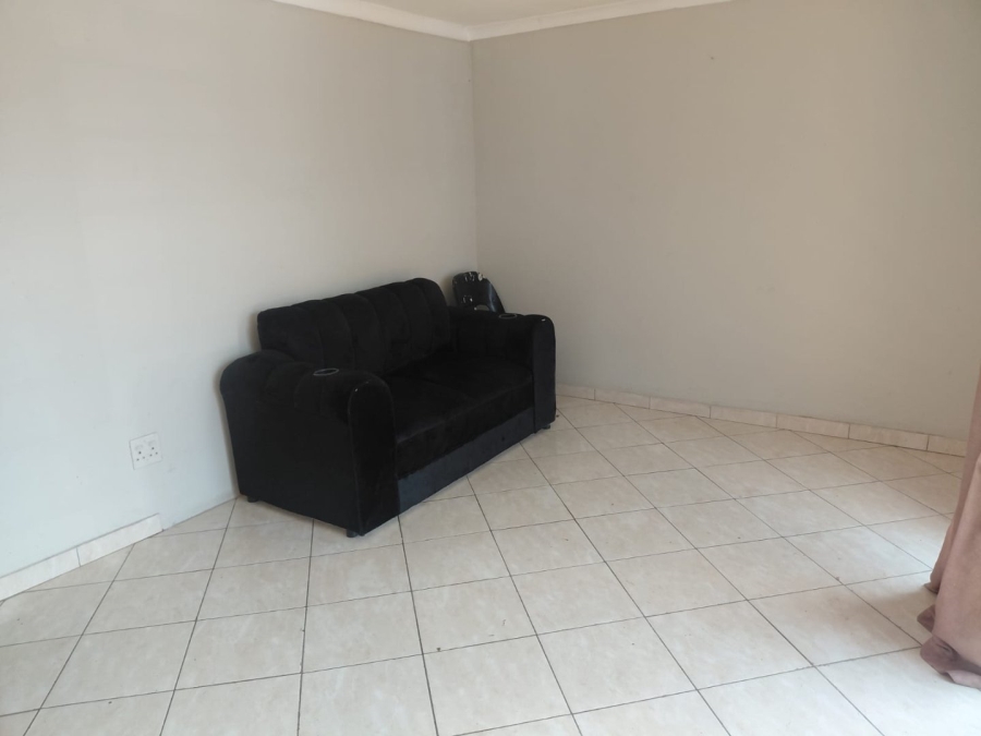 To Let 2 Bedroom Property for Rent in Philip Nel Park Gauteng