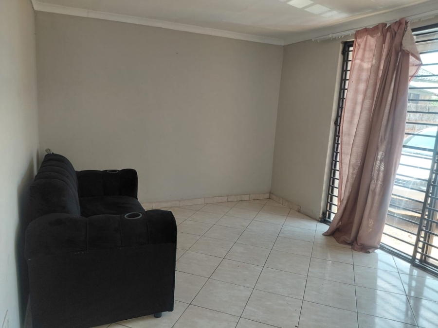 To Let 2 Bedroom Property for Rent in Philip Nel Park Gauteng