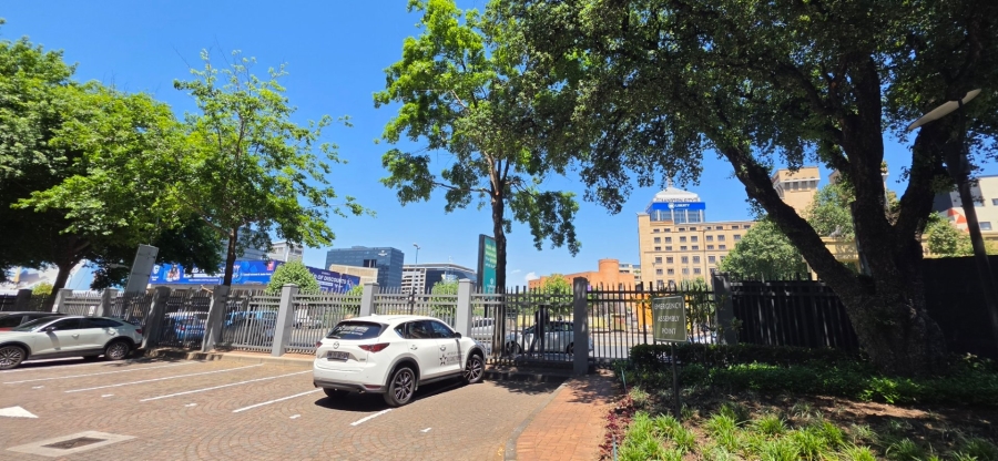 To Let Commercial Property for Rent in Sandown Gauteng