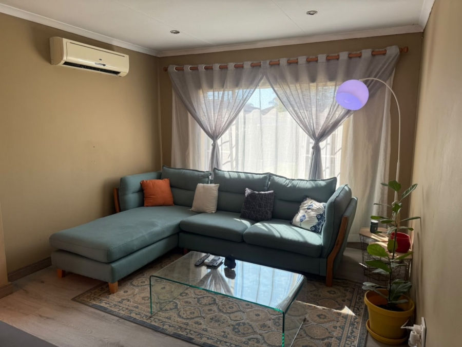 To Let 3 Bedroom Property for Rent in Nkwe Estate Gauteng