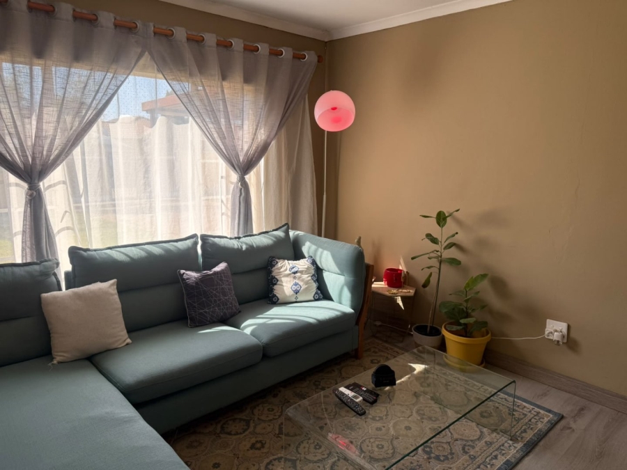 To Let 3 Bedroom Property for Rent in Nkwe Estate Gauteng
