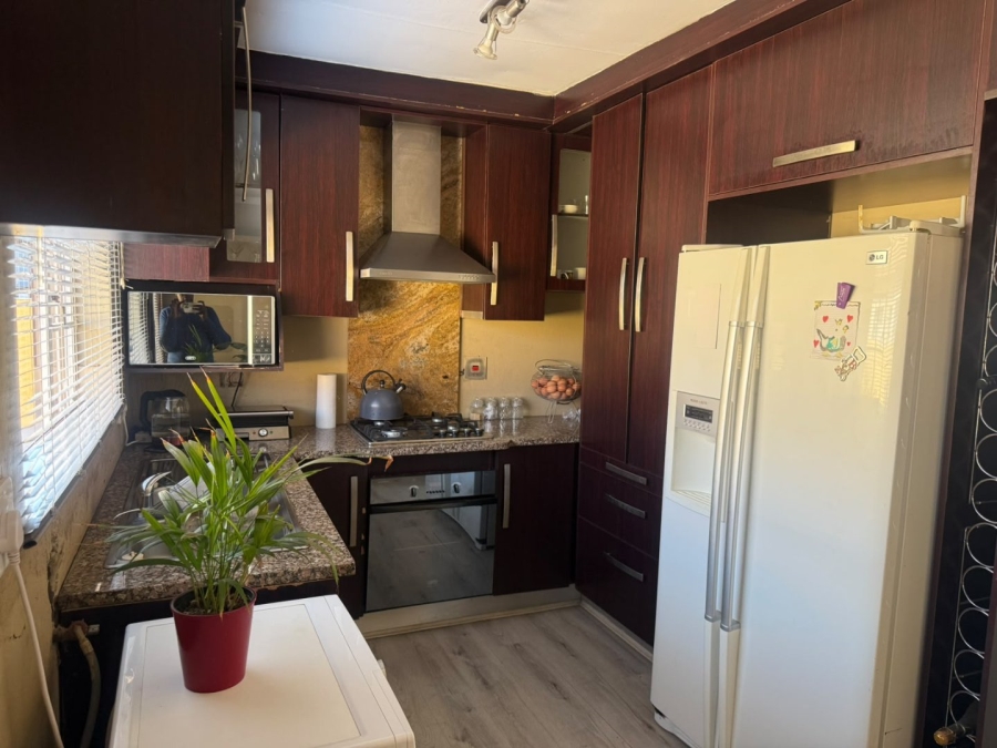 To Let 3 Bedroom Property for Rent in Nkwe Estate Gauteng