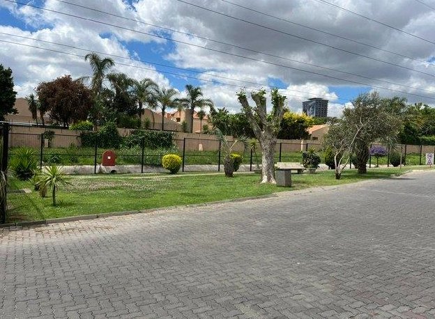 2 Bedroom Property for Sale in Bedfordview Gauteng