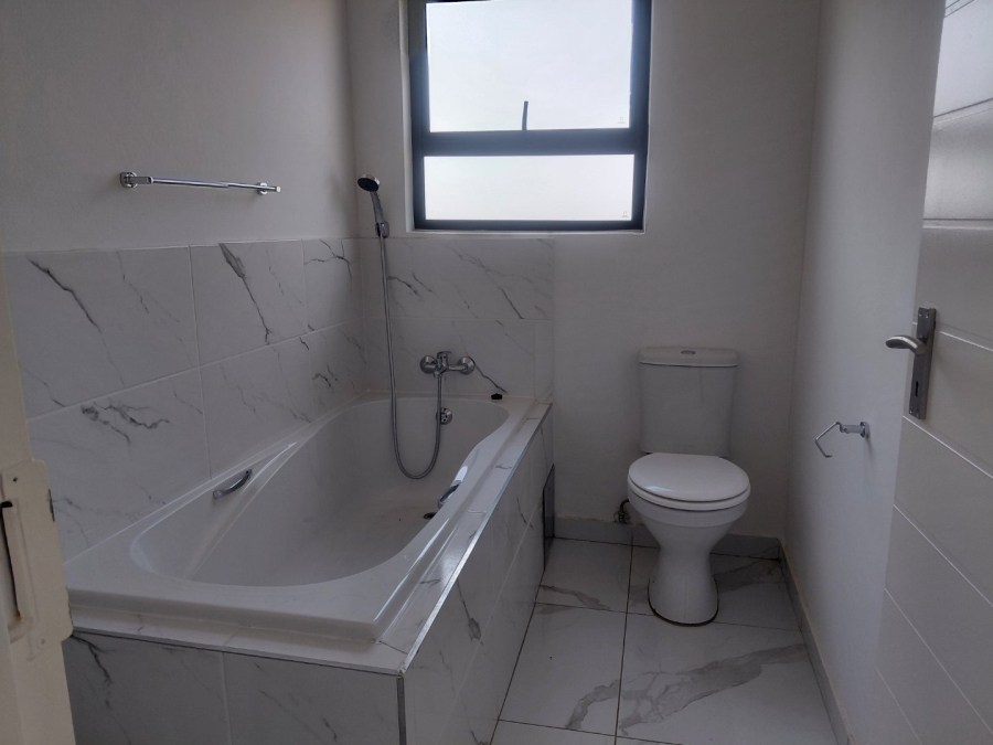 2 Bedroom Property for Sale in Windmill Park Gauteng