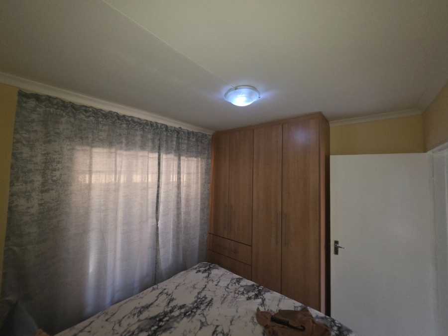 2 Bedroom Property for Sale in Soshanguve VV Gauteng