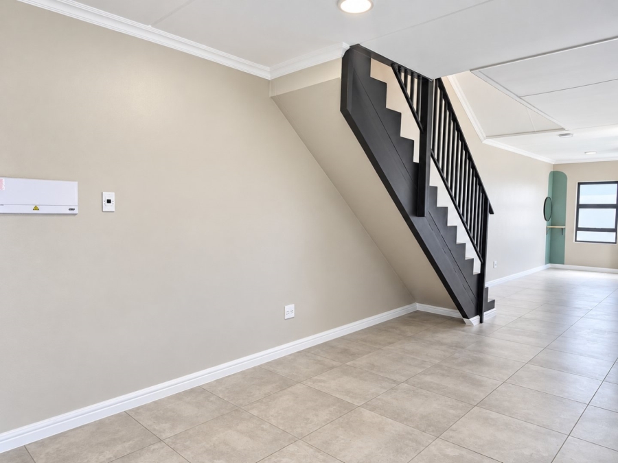 3 Bedroom Property for Sale in Glen Austin Gauteng