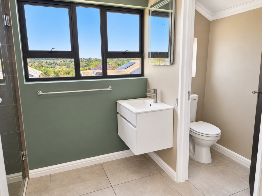3 Bedroom Property for Sale in Glen Austin Gauteng