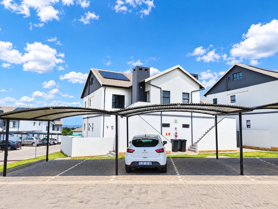 3 Bedroom Property for Sale in Glen Austin Gauteng