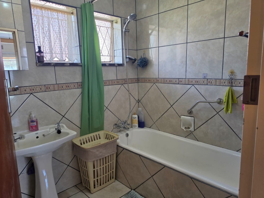 3 Bedroom Property for Sale in Witfield Gauteng