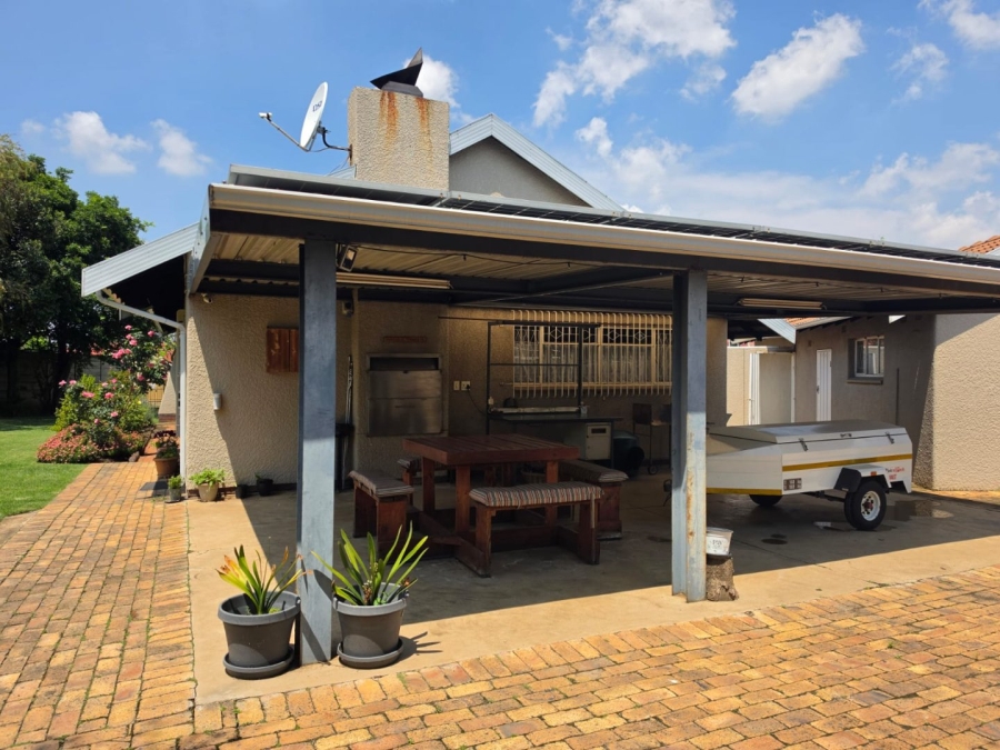 3 Bedroom Property for Sale in Witfield Gauteng