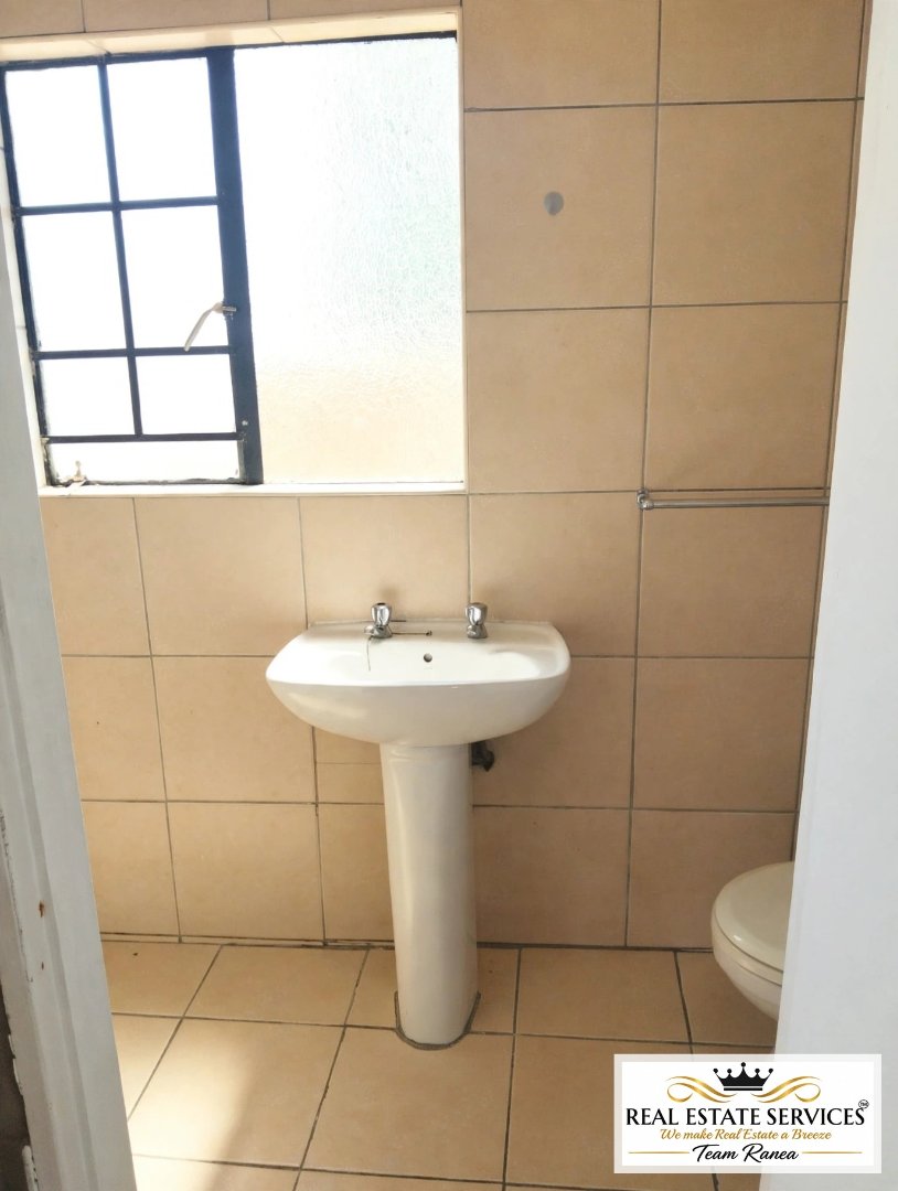 1 Bedroom Property for Sale in Philip Nel Park Gauteng
