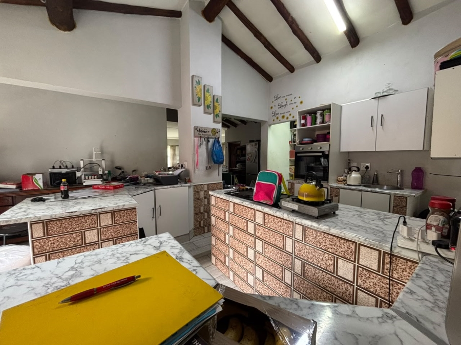 3 Bedroom Property for Sale in Brackendowns Gauteng