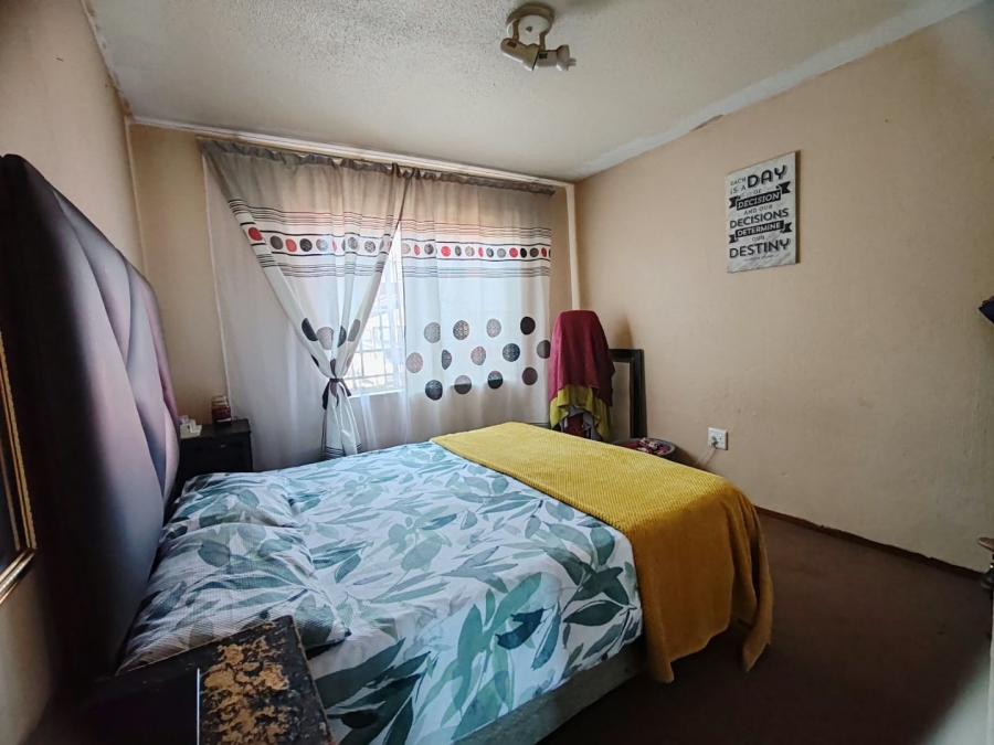 2 Bedroom Property for Sale in Elspark Gauteng