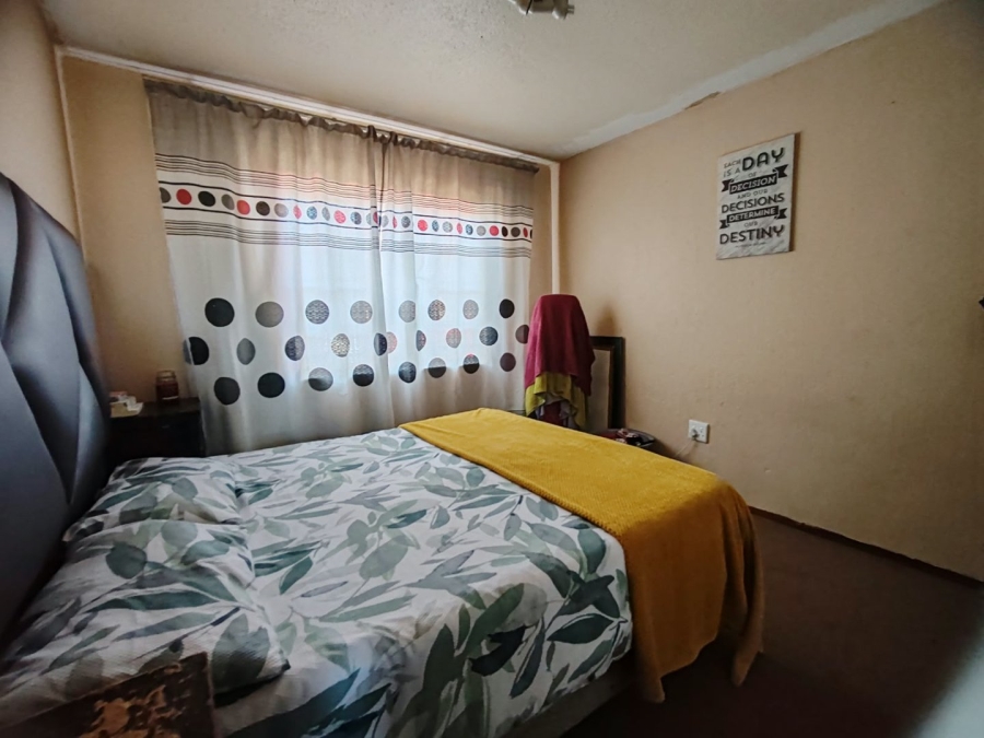 2 Bedroom Property for Sale in Elspark Gauteng