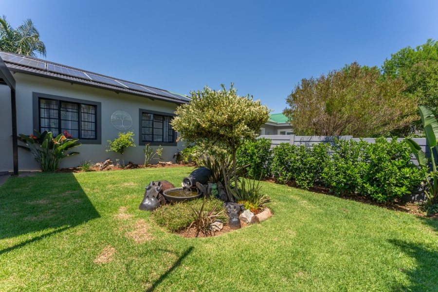 3 Bedroom Property for Sale in Lakeside Village Gauteng