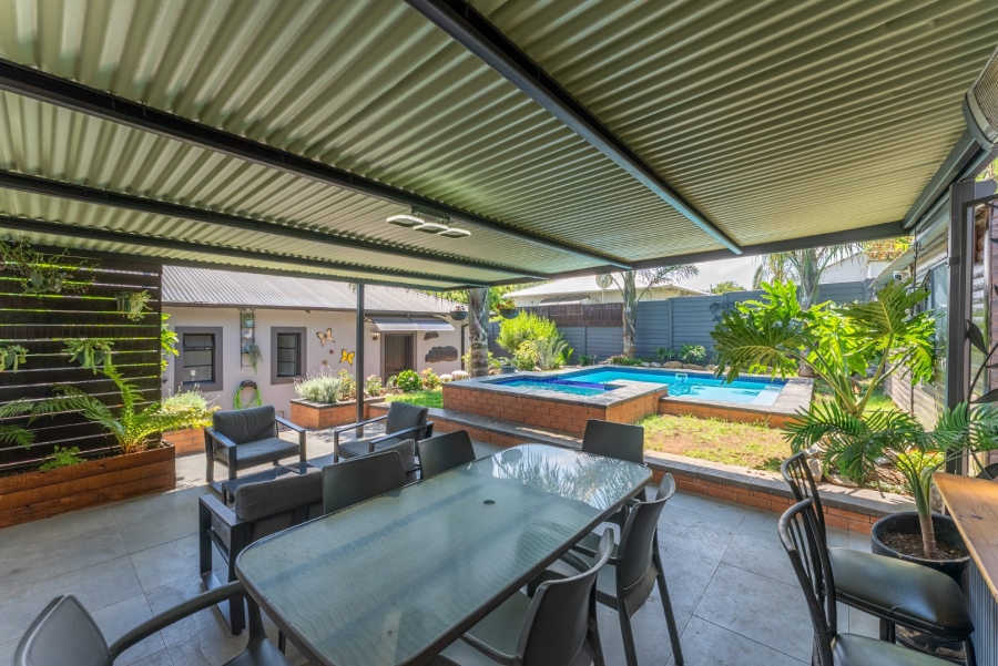 3 Bedroom Property for Sale in Lakeside Village Gauteng