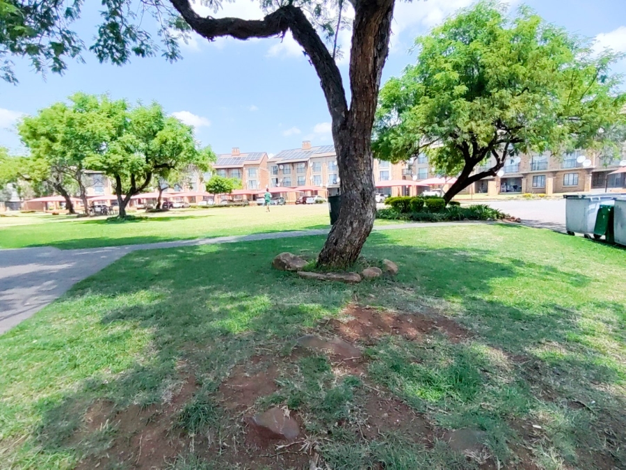 1 Bedroom Property for Sale in Wonderpark Estate Gauteng