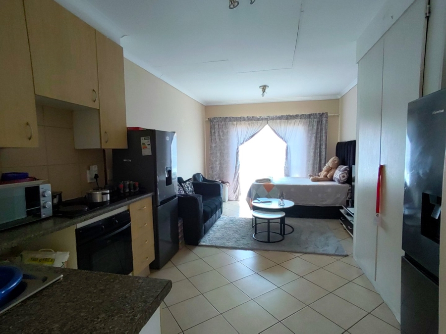 1 Bedroom Property for Sale in Wonderpark Estate Gauteng