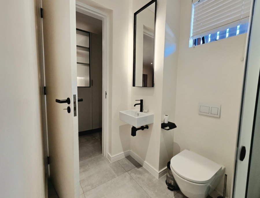 To Let 2 Bedroom Property for Rent in Hyde Park Gauteng