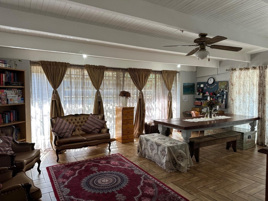 3 Bedroom Property for Sale in Waverley Gauteng