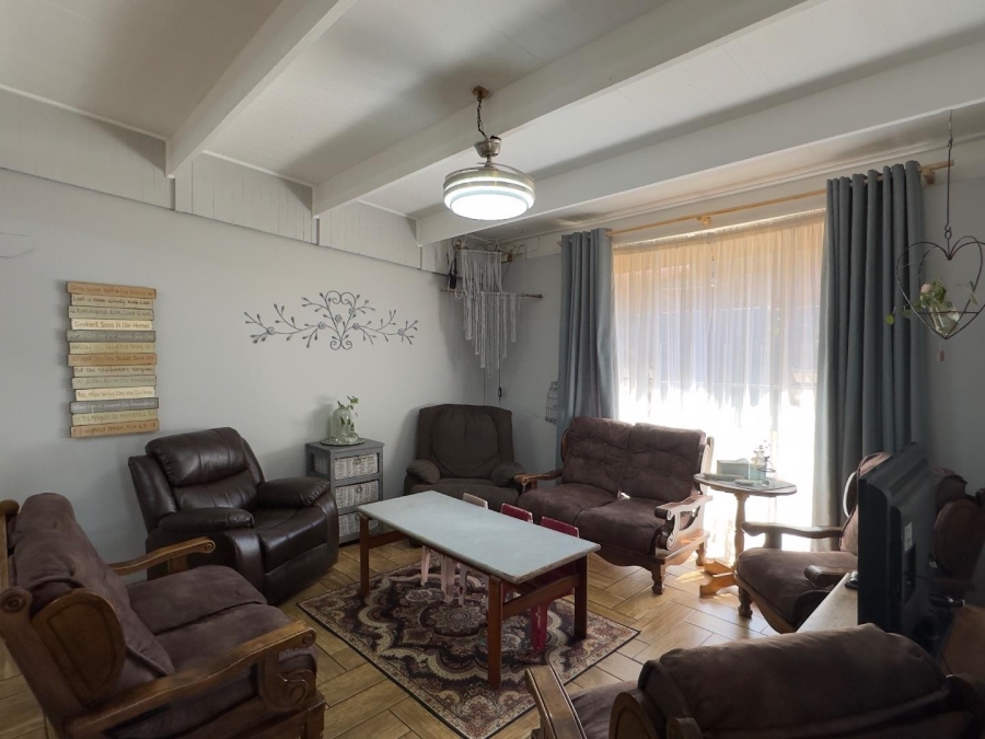 3 Bedroom Property for Sale in Waverley Gauteng