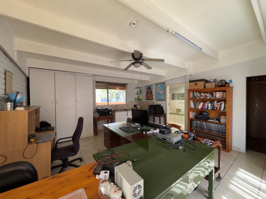 3 Bedroom Property for Sale in Waverley Gauteng