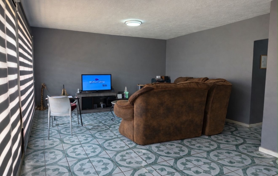  Bedroom Property for Sale in Pretoria North Gauteng