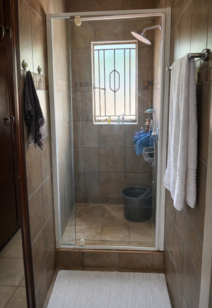  Bedroom Property for Sale in Pretoria North Gauteng