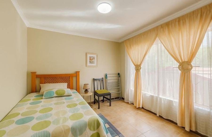  Bedroom Property for Sale in Pretoria North Gauteng