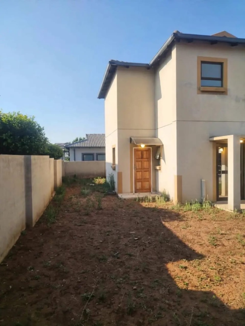  Bedroom Property for Sale in Zambezi Manor Lifestyle Estate Gauteng