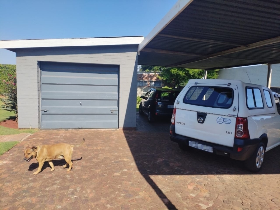 3 Bedroom Property for Sale in Casseldale Gauteng