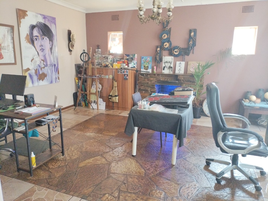 3 Bedroom Property for Sale in Casseldale Gauteng