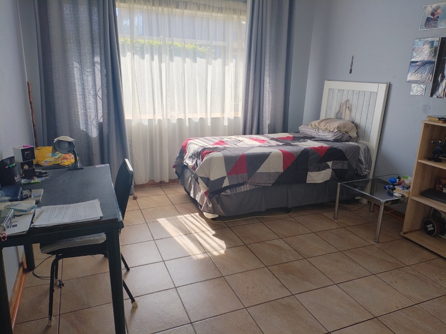 3 Bedroom Property for Sale in Casseldale Gauteng