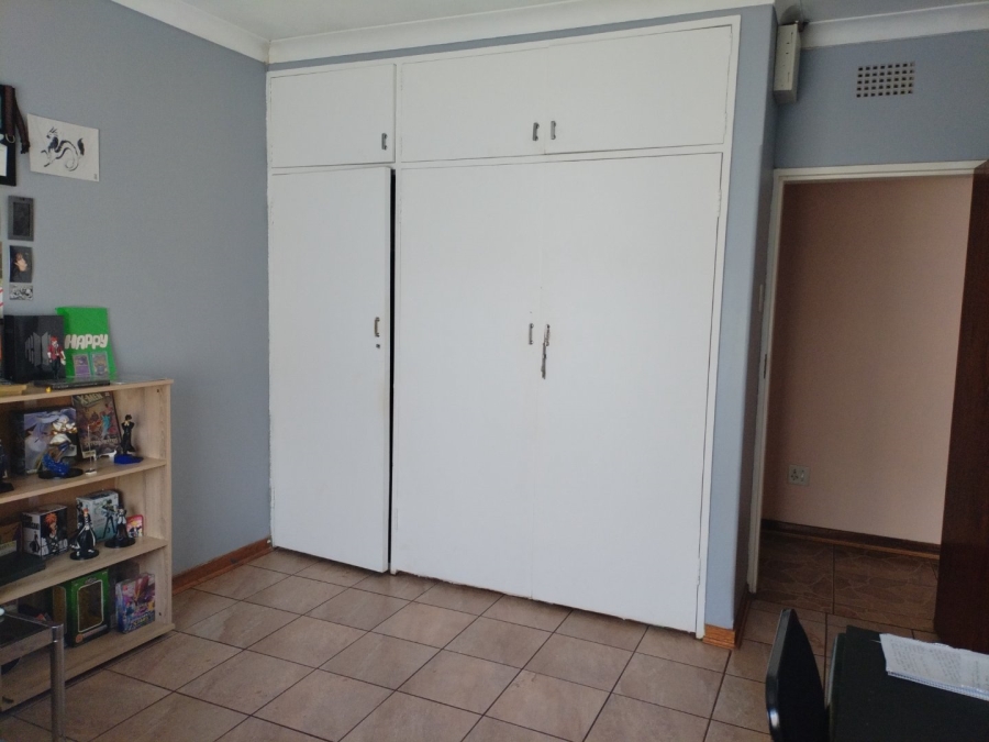 3 Bedroom Property for Sale in Casseldale Gauteng