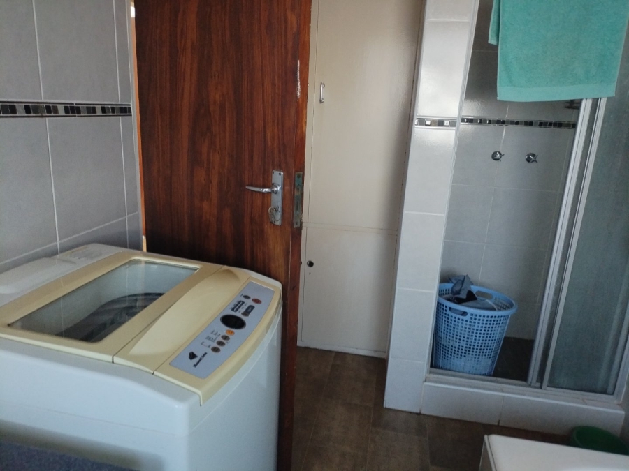 3 Bedroom Property for Sale in Casseldale Gauteng