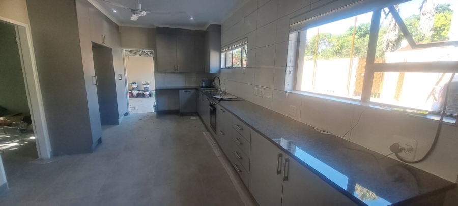 To Let 2 Bedroom Property for Rent in Bedfordview Gauteng