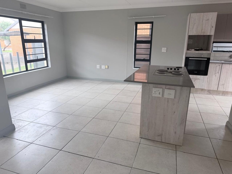To Let 3 Bedroom Property for Rent in Zambezi Manor Lifestyle Estate Gauteng
