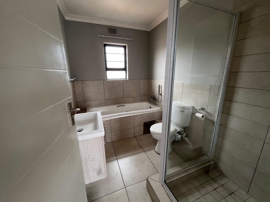 To Let 3 Bedroom Property for Rent in Zambezi Manor Lifestyle Estate Gauteng