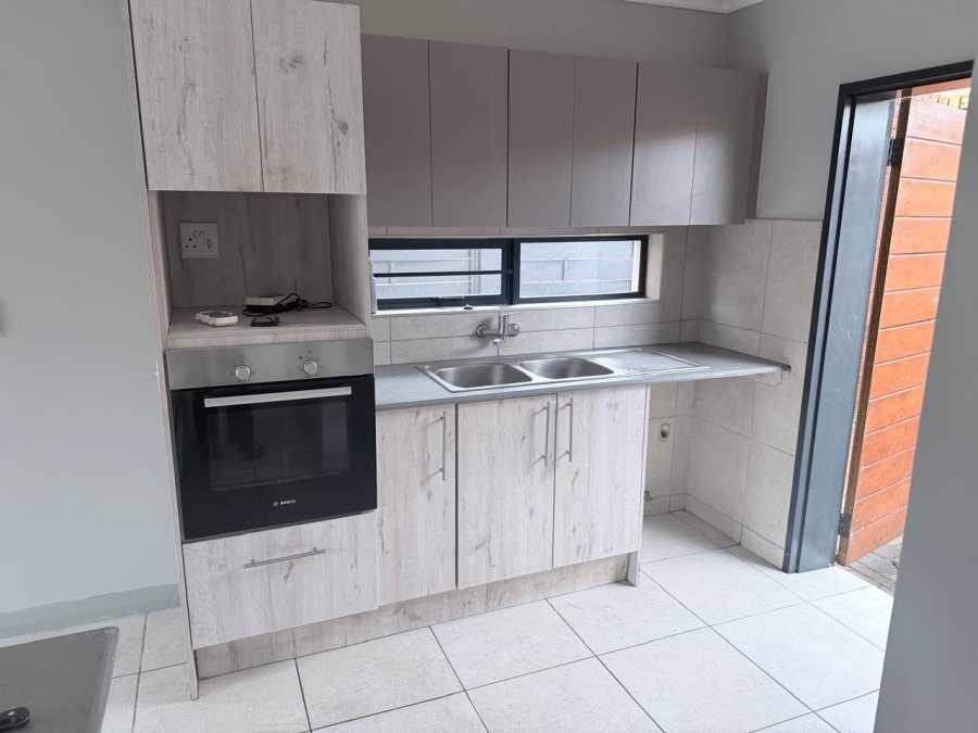 To Let 3 Bedroom Property for Rent in Zambezi Manor Lifestyle Estate Gauteng