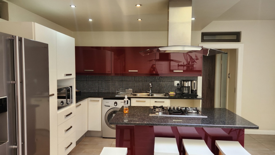 To Let 2 Bedroom Property for Rent in Sandown Gauteng