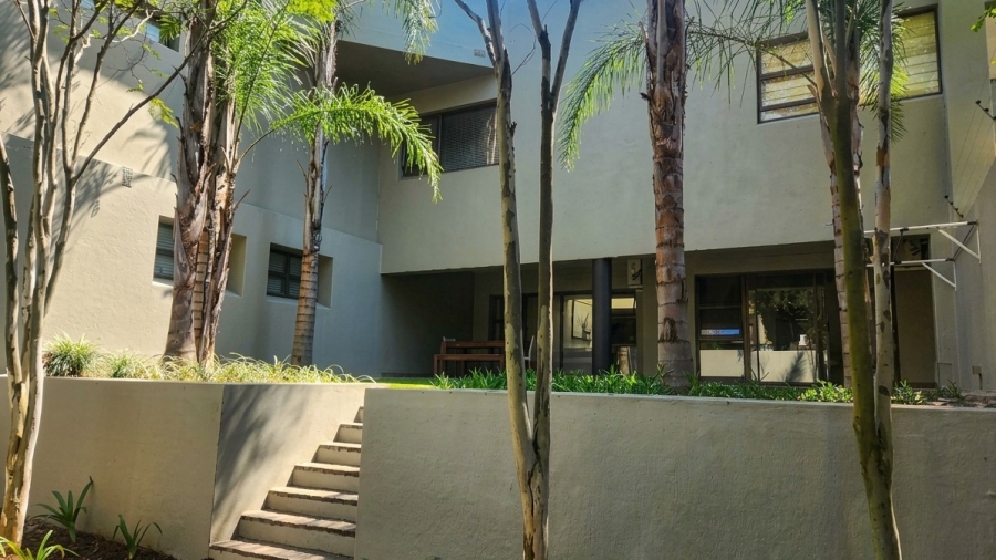 To Let 2 Bedroom Property for Rent in Sandown Gauteng