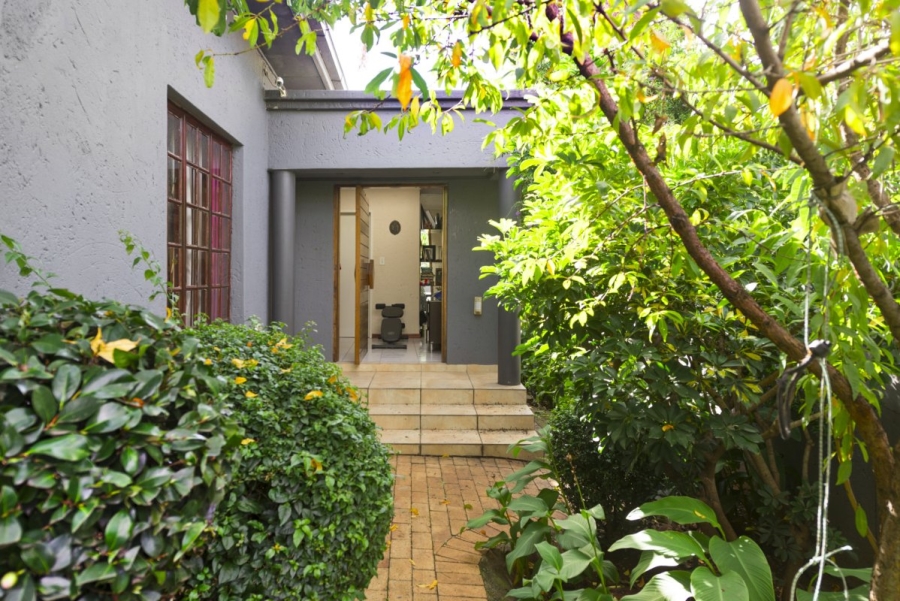 4 Bedroom Property for Sale in Kensington Gauteng
