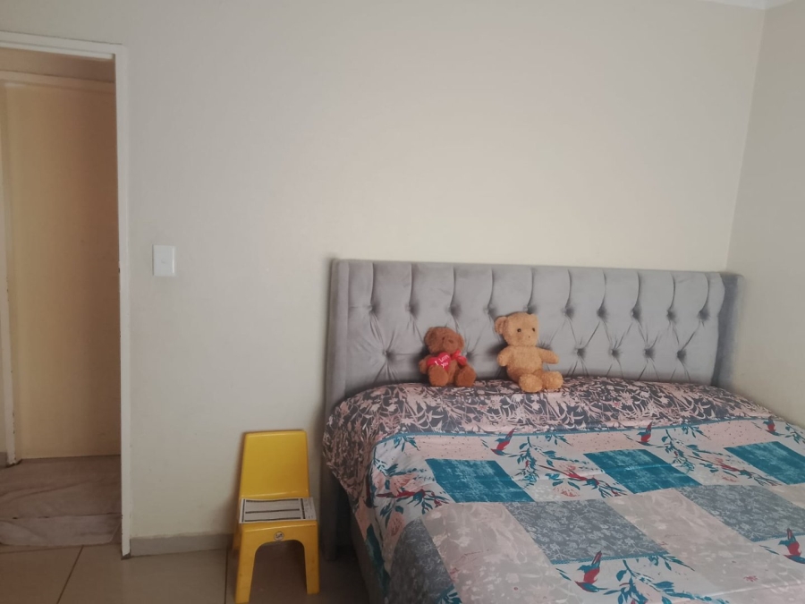 2 Bedroom Property for Sale in Booysens Gauteng