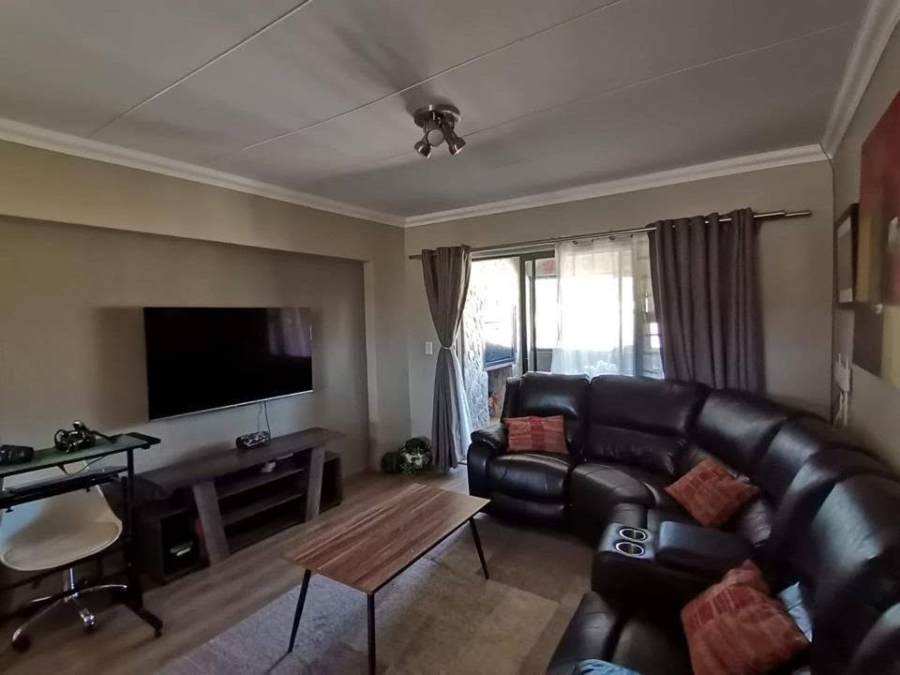 To Let 2 Bedroom Property for Rent in Cullinan Gauteng