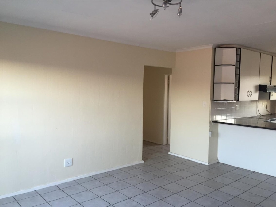 To Let 3 Bedroom Property for Rent in Vorna Valley Gauteng