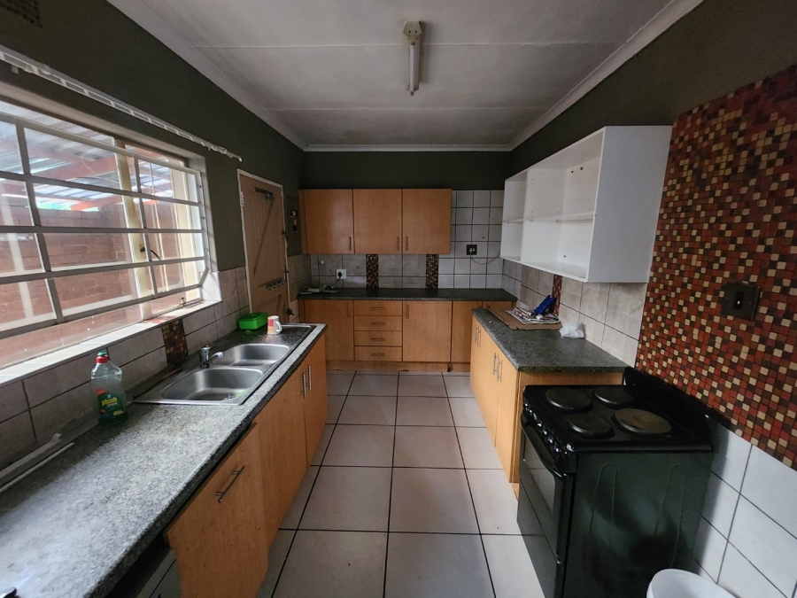To Let 3 Bedroom Property for Rent in Impala Park Gauteng