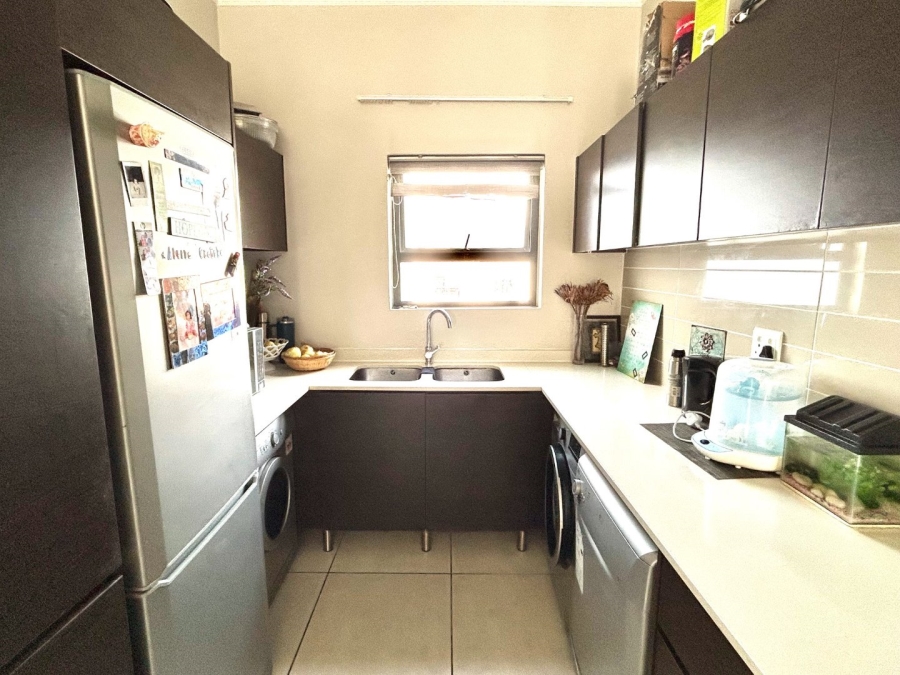 2 Bedroom Property for Sale in Greenstone Hill Gauteng