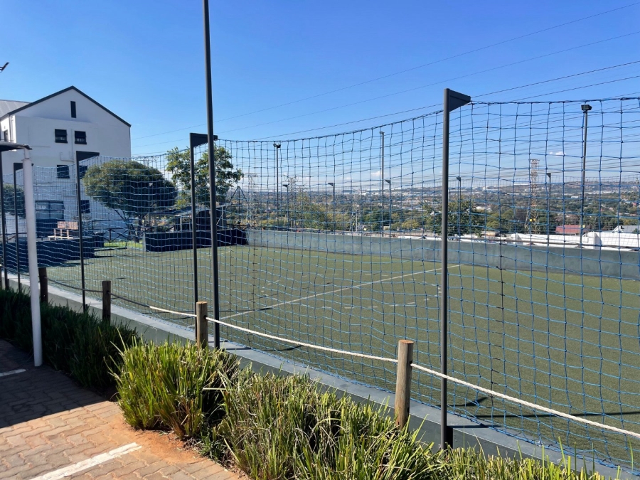 2 Bedroom Property for Sale in Greenstone Hill Gauteng