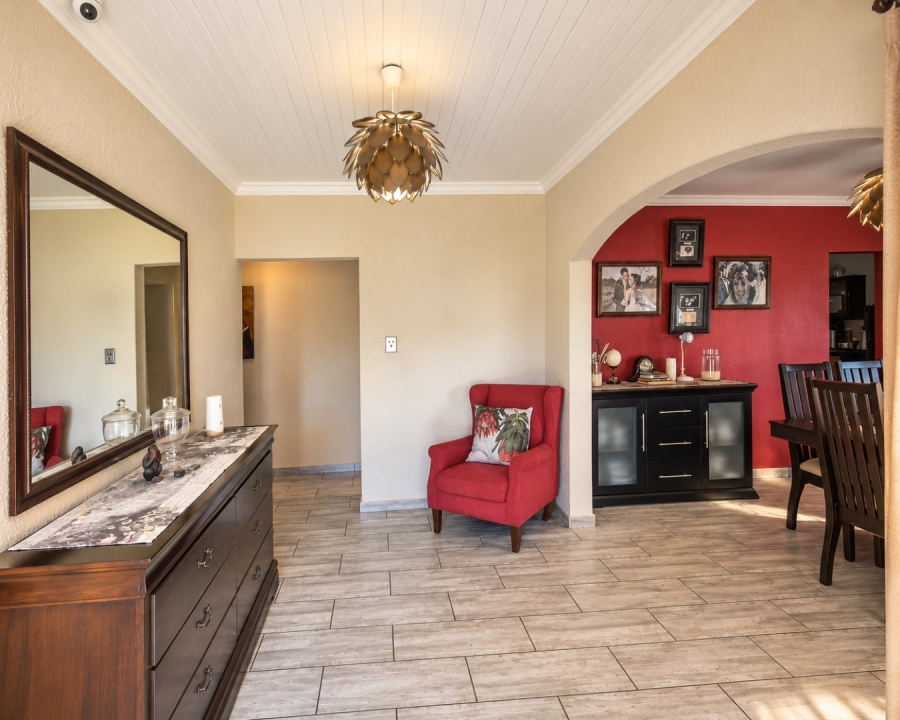 5 Bedroom Property for Sale in Parkrand Gauteng
